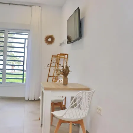 La Ilusion コニル・デ・ラ・フロンテラ